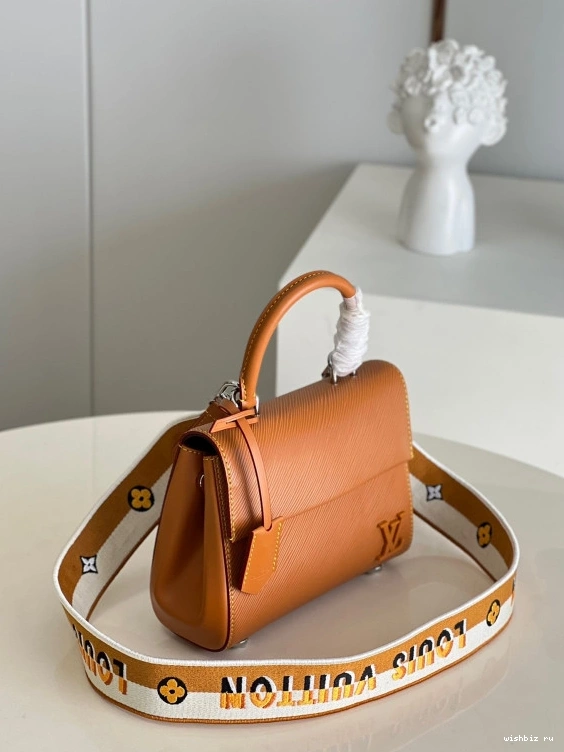 WIS LOUIS MINI CHANELUNY VUITTON 0321